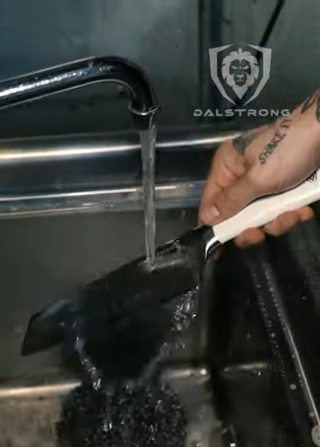 How To Clean A Kitchen Knife Properly Dalstrong Canada