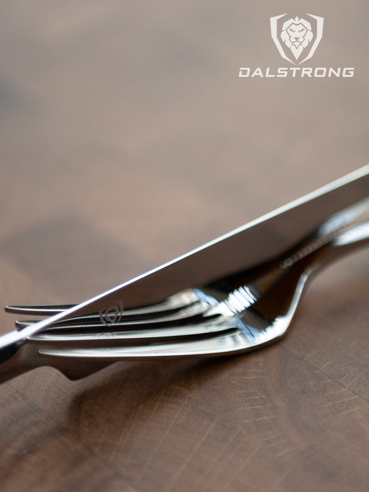 20 Piece Service for 4 | Flatware Set | Silver | Dalstrong ©