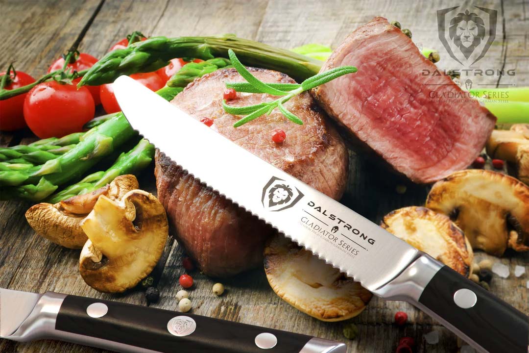4-Piece Serrated Steak Knife Set | Gladiator Series | NSF Certified | Dalstrong ©