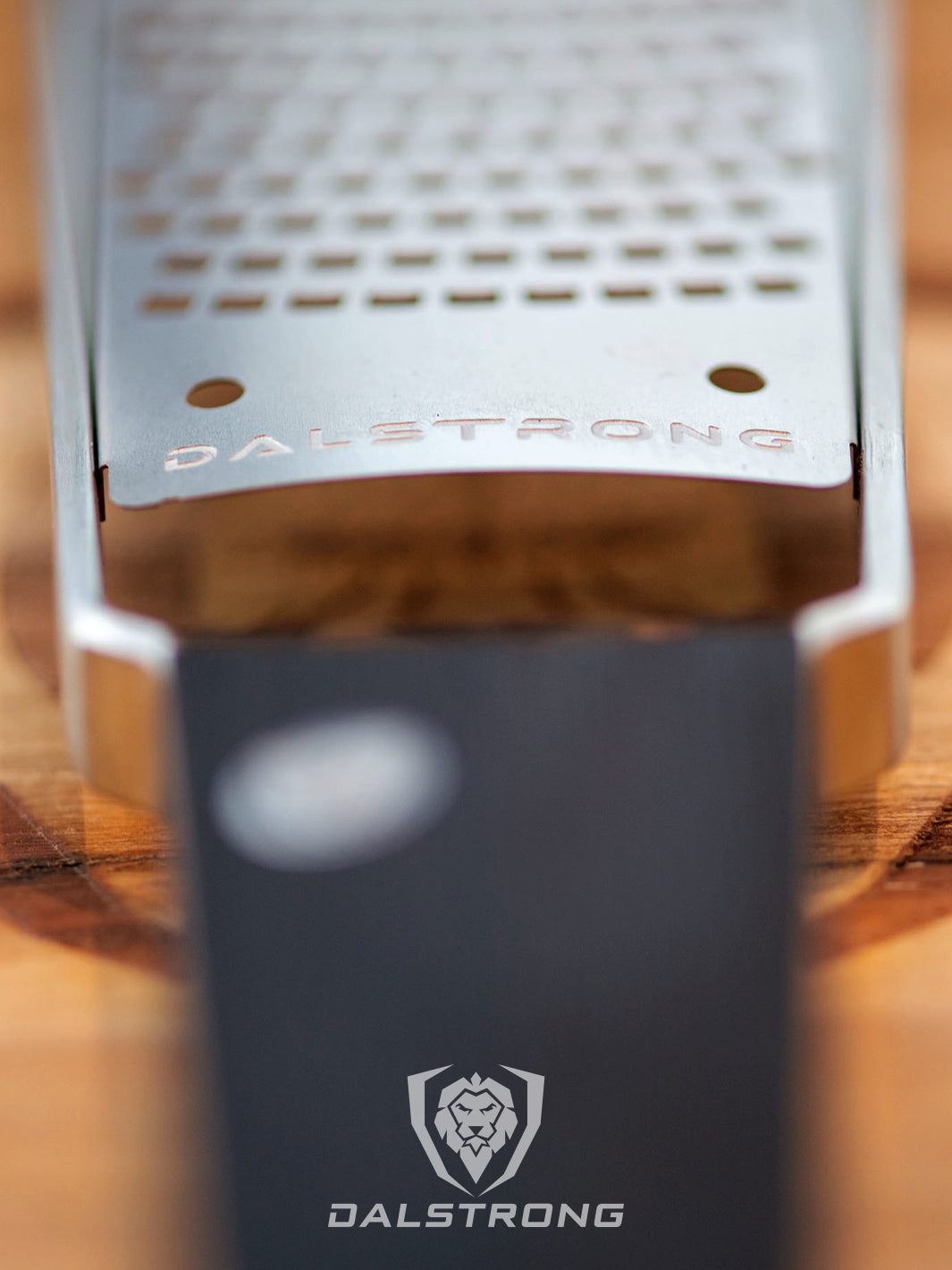 Professional Wide Cheese Grater | Coarse | Dalstrong ©