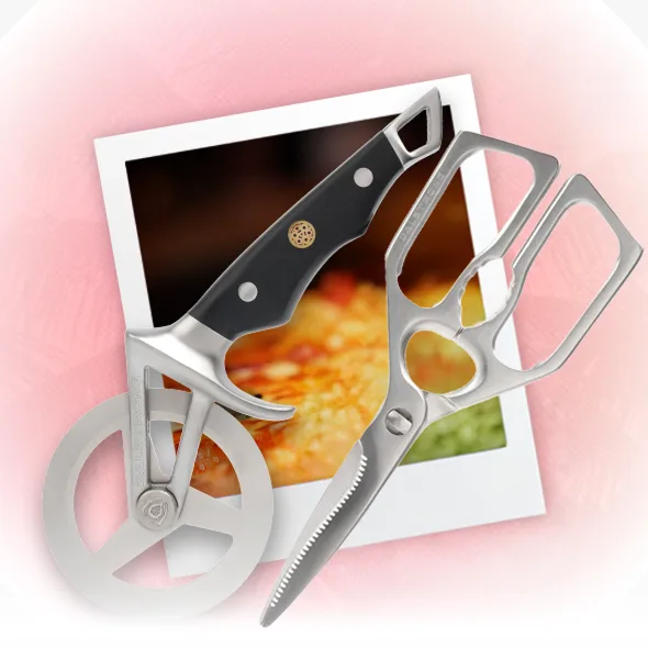 Pizza wheel + Scissors