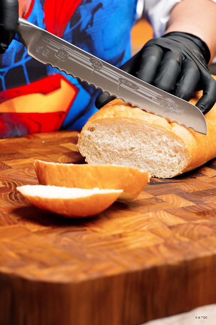 The Superman™  Bundle | 8" Chef Knife + 3.75" Paring Knife + 8" Serrated Bread Knife + Chef's Apron