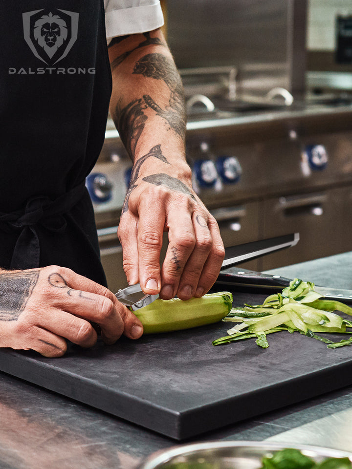 Y Peeler | 3 Blades Case | Dalstrong ©