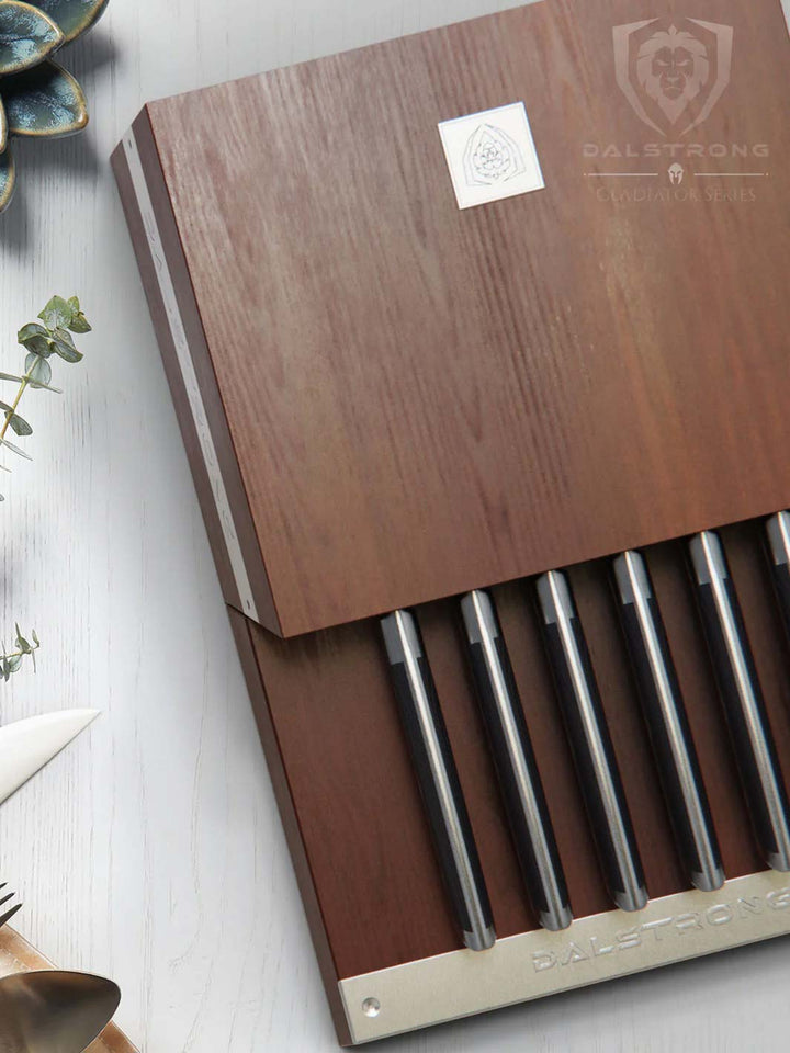 8 Piece Steak Knife Set with Storage Block | Gladiator Series | Dalstrong ©