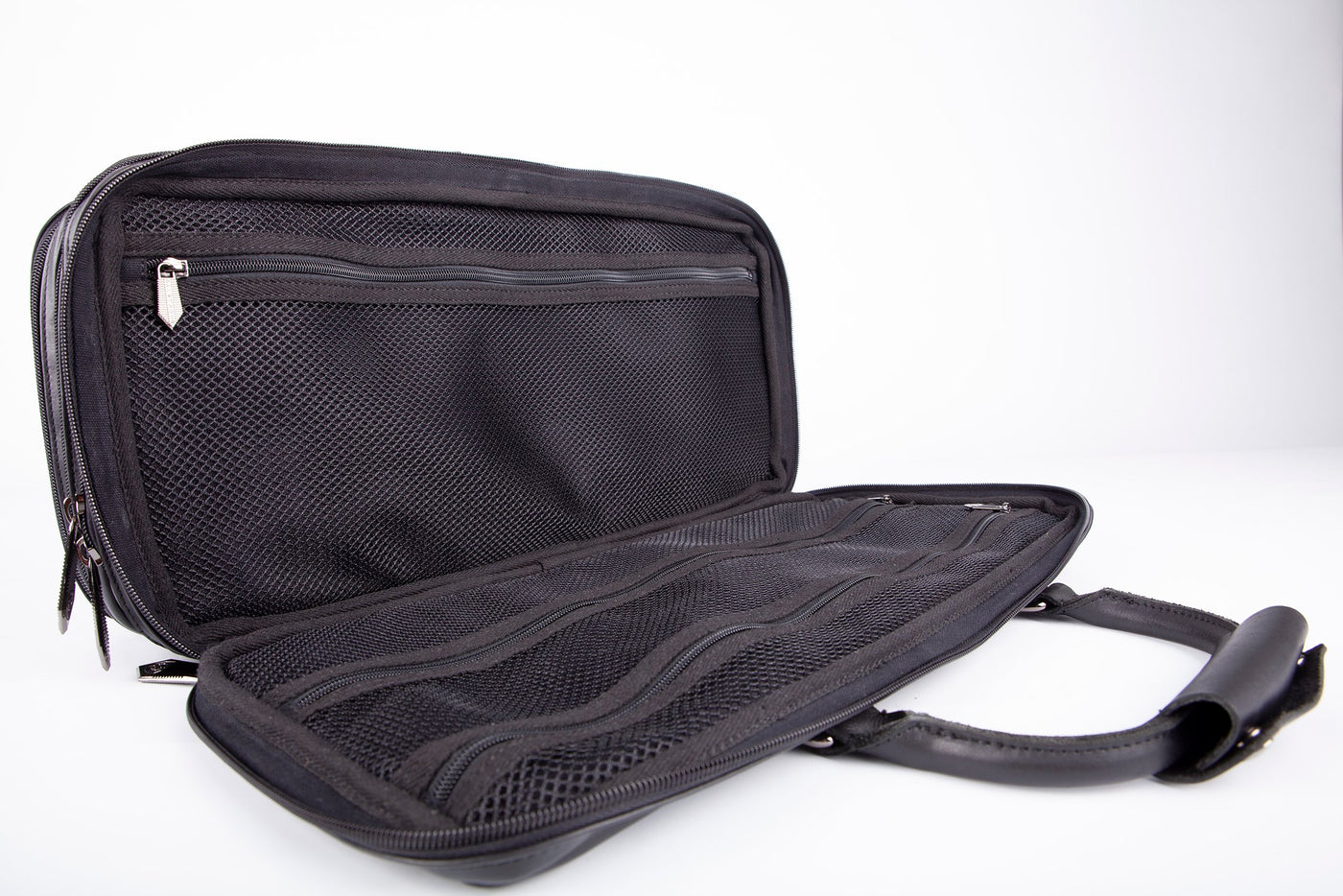 Premium 4 Pocket Knife Bag | The Culinary Commander | Dalstrong ©